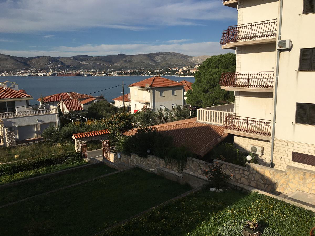 Rooms Krolo Trogir Exterior foto